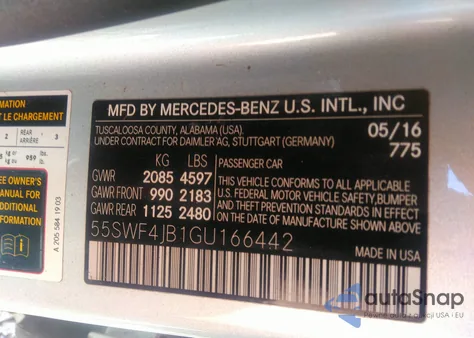 2016 Mercedes-Benz C 300 Sport/Luxury/ z USA, uszkodzony, nr VIN 55SWF4JB1GU166442